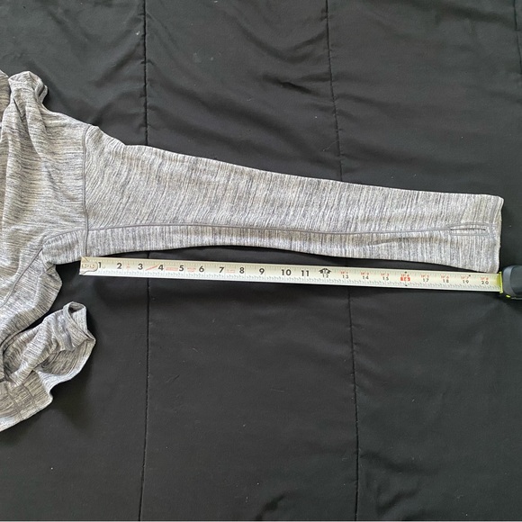 Lululemon Sweat Embrace Long Sleeve - Space Dye Camo Seal Grey Deep Coal - Picture 12 of 12